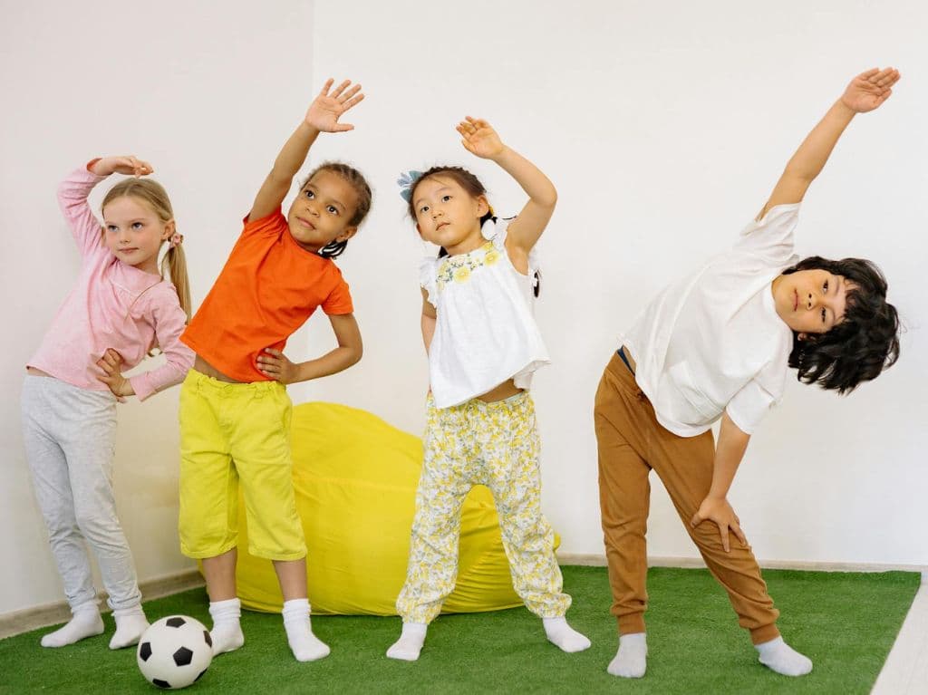 make-friends-summer-camp